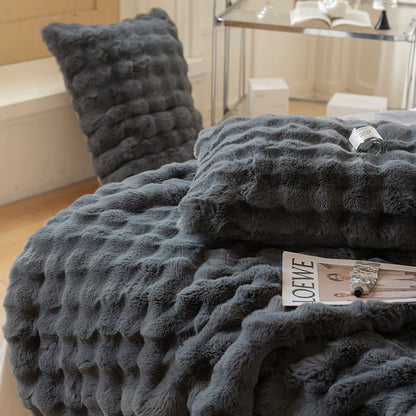 VibeCore Marshmallow Ultra Plush Blanket Black Close Up, demonstrating it's ultra soft and tufted design.