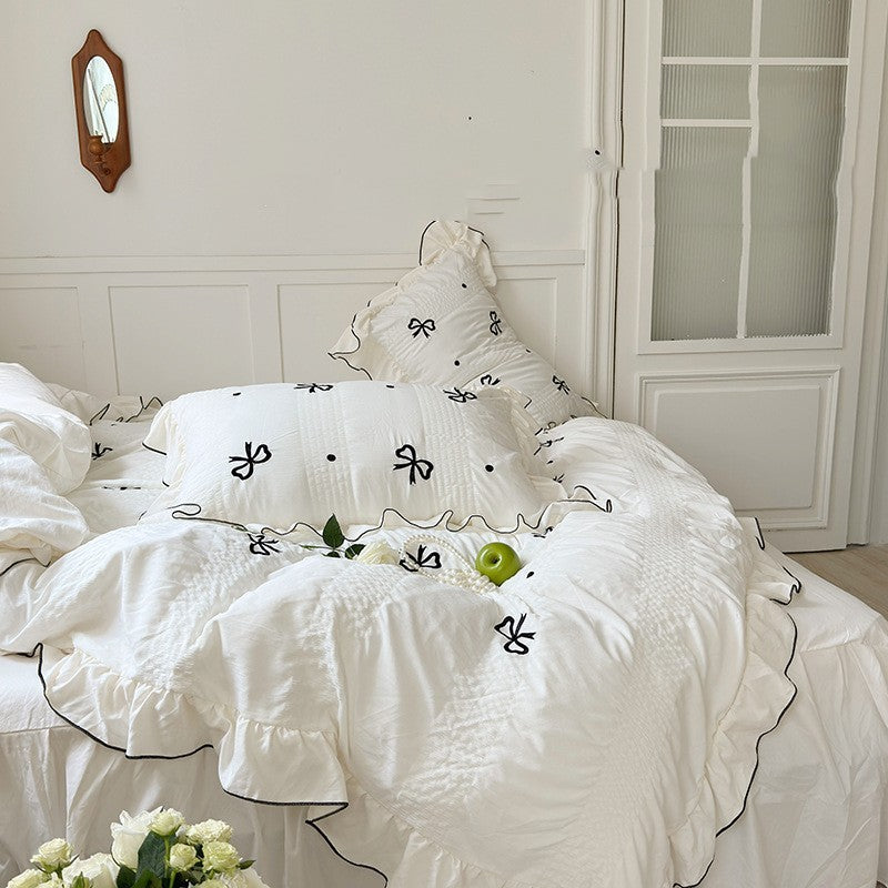 VibeCore Ribbon Ruffle Duvet Cover Set Side View